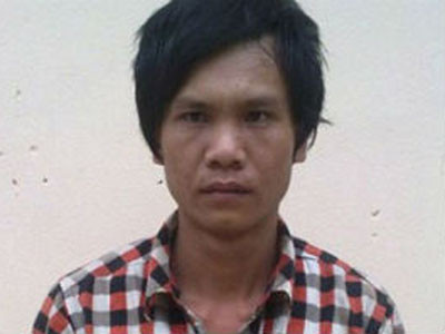 Đối tượng Nguyễn Văn Đông dụ dỗ bé gái 15 tuổi làm “chuyện người lớn”. Đối tượng Nguyễn Văn Đông dụ dỗ bé gái 15 tuổi làm “chuyện người lớn”