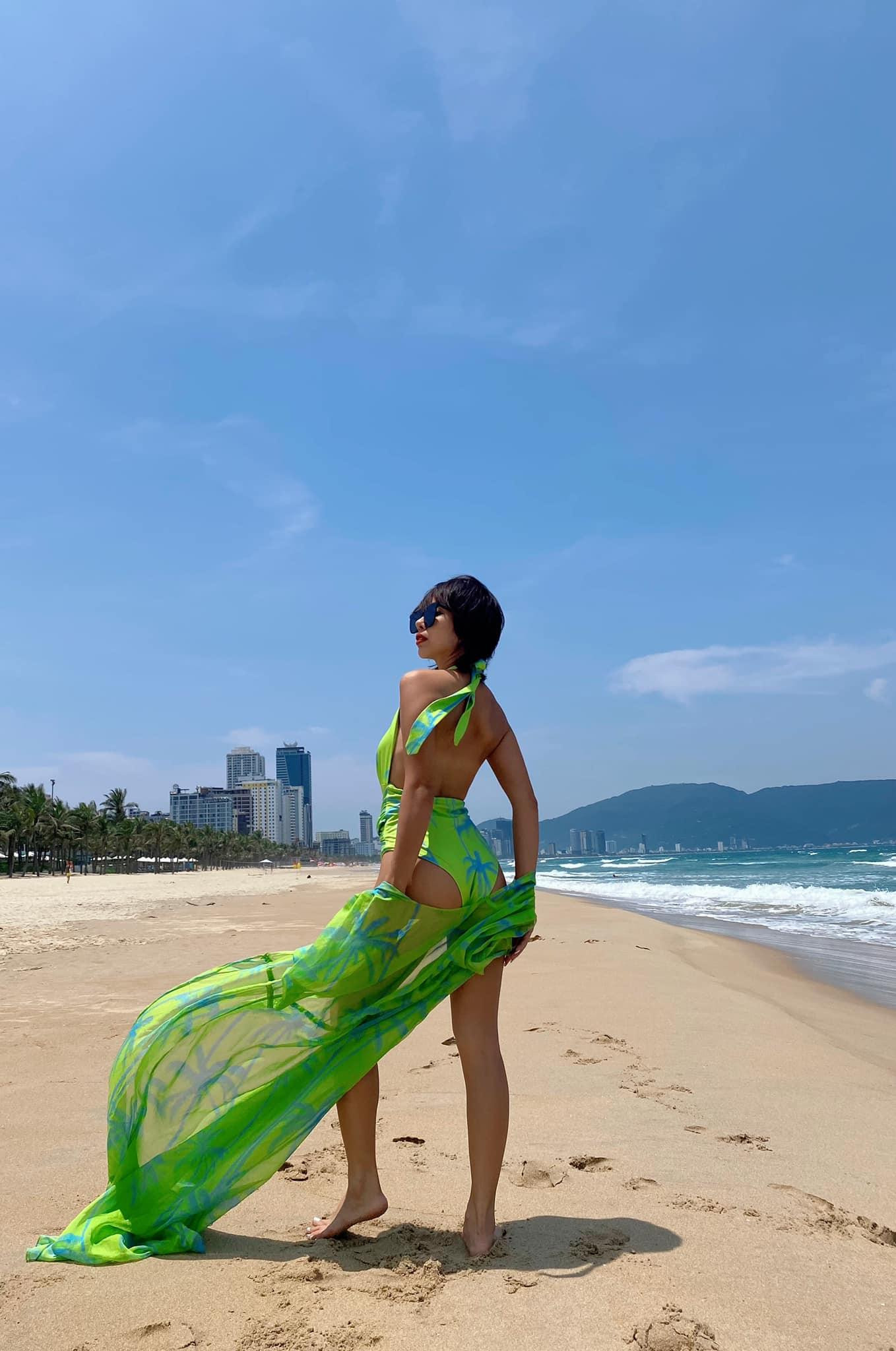 Thảo Trang theo đuổi phong cách gợi cảm. Thảo Trang theo đuổi phong cách gợi cảm.