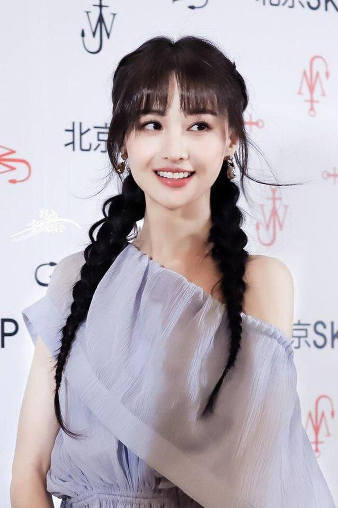 Vụ Trịnh Sảng khiến nhiều nghệ sĩ Trung Quốc bị vạ lây. Vụ Trịnh Sảng khiến nhiều nghệ sĩ Trung Quốc bị vạ lây.