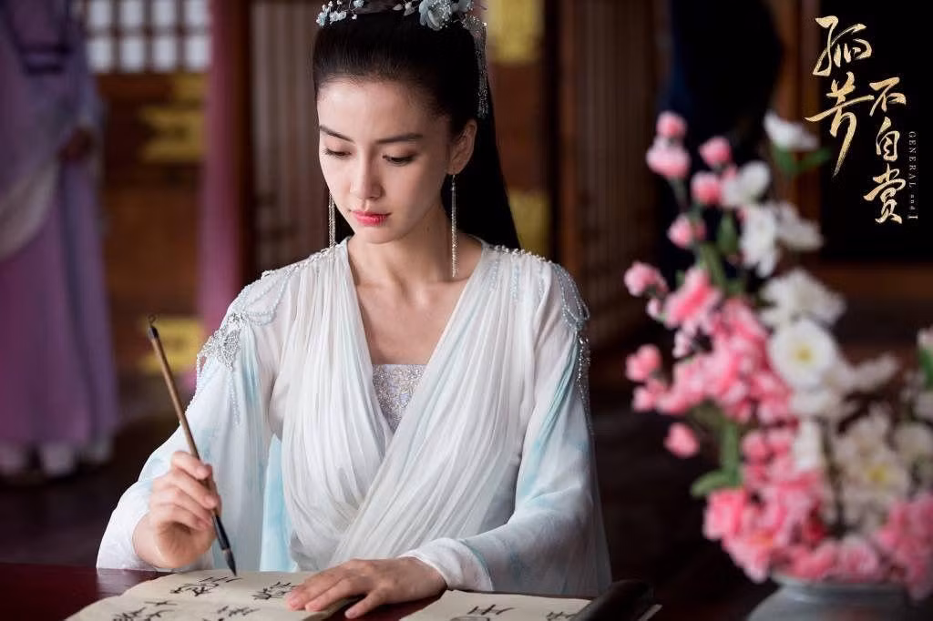 Angelababy bị công chúng chỉ trích vì liên tục sử dụng thế thân trong các cảnh phim "Tình trong biển hận".