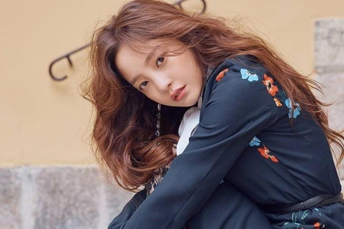 Mẹ ruột vẫn được hưởng 40% từ tài sản của Goo Hara, được cho là khoảng 10 triệu USD. Mẹ ruột vẫn được hưởng 40% từ tài sản của Goo Hara, được cho là khoảng 10 triệu USD.