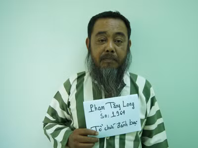 Long “râu” bị bắt giữ