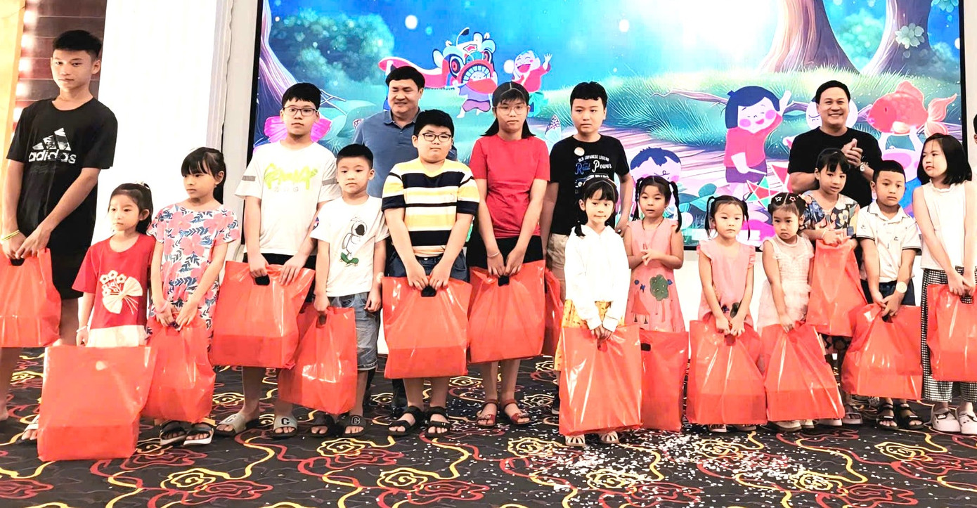 Thiếu nhi tại tỉnh Bình Dương đón Tết Trung thu đầy ý nghĩa.