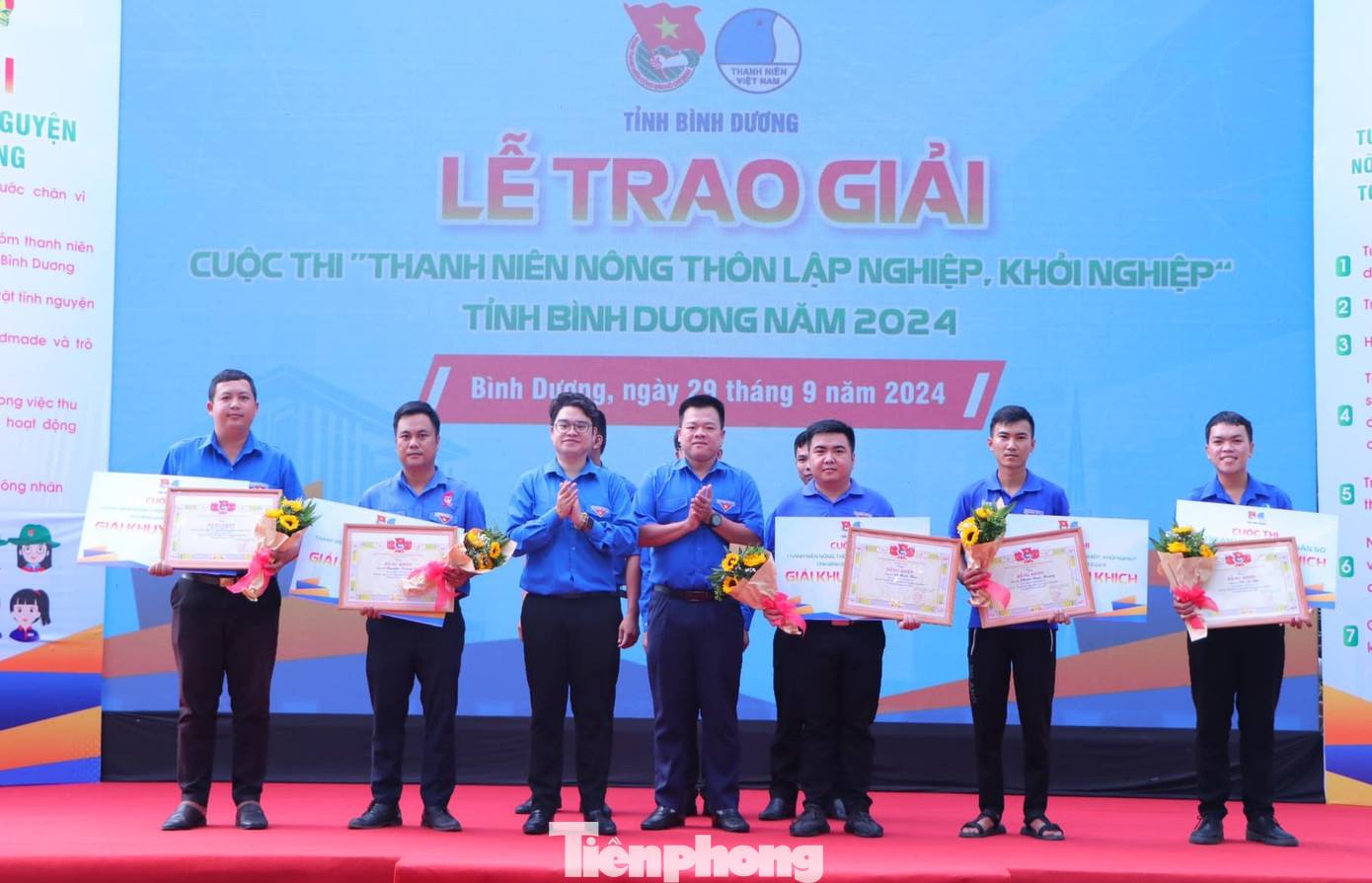 Trao giải cuộc thi "Thanh niên nông thôn lập nghiệp, khởi nghiệp"