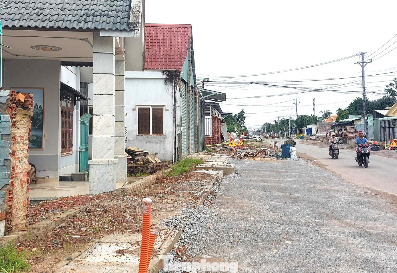 Tuyến đường Nguyễn Chí Thanh được nâng cấp bắt đầu từ đoạn giao nhau với đường Chòm Sao (phường Hưng Định) đến đường Phan Thanh Giản (phường Lái Thiêu, TP. Thuận An) với chiều dài khoảng 3 km. Toàn tuyến Nguyễn Chí Thanh được nâng cấp đều nằm trên địa bàn phường Bình Nhâm (TP. Thuận An).