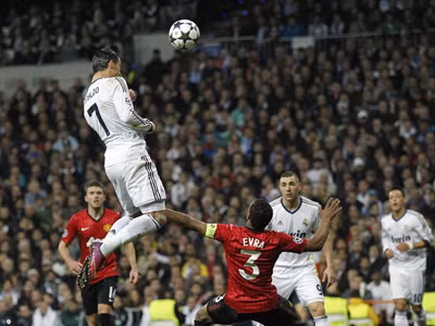 Không chỉ qua mặt trên sân cỏ, Real còn vượt qua M.U trở thành CLB giàu nhất thế giới. Ảnh: Getty Images