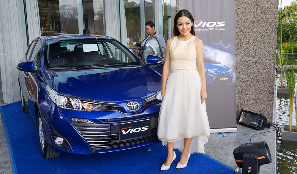  Toyota Vios 2018 giá từ gần 440 triệu đồng tại Lào ảnh 1