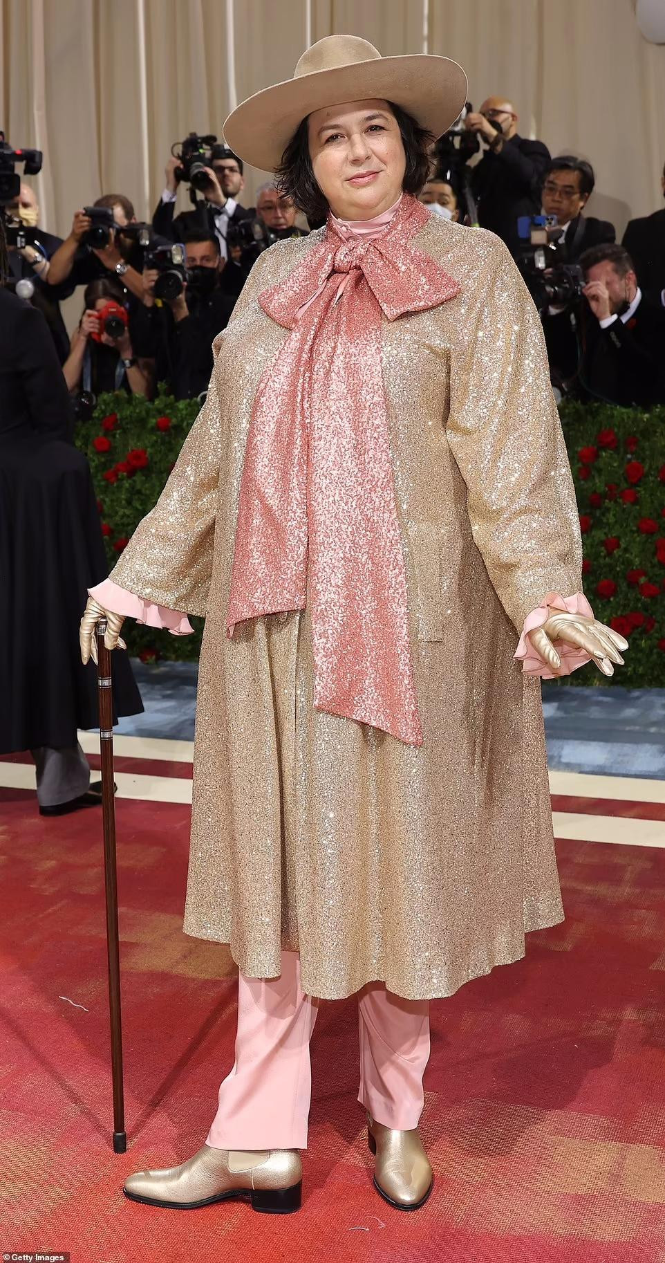 Nhiếp ảnh gia kiêm đạo diễn phim Autumn de Wilde thực sự "thảm họa".