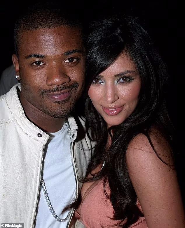 Ray J khẳng định Kim là người duy nhất giữ băng sex giữa họ,