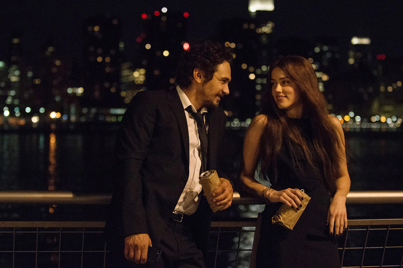 Nhân chứng tố Johnny Depp nổi giận vì mối quan hệ giữa Amber Heard và James Franco. Nhân chứng tố Johnny Depp nổi giận vì mối quan hệ giữa Amber Heard và James Franco.