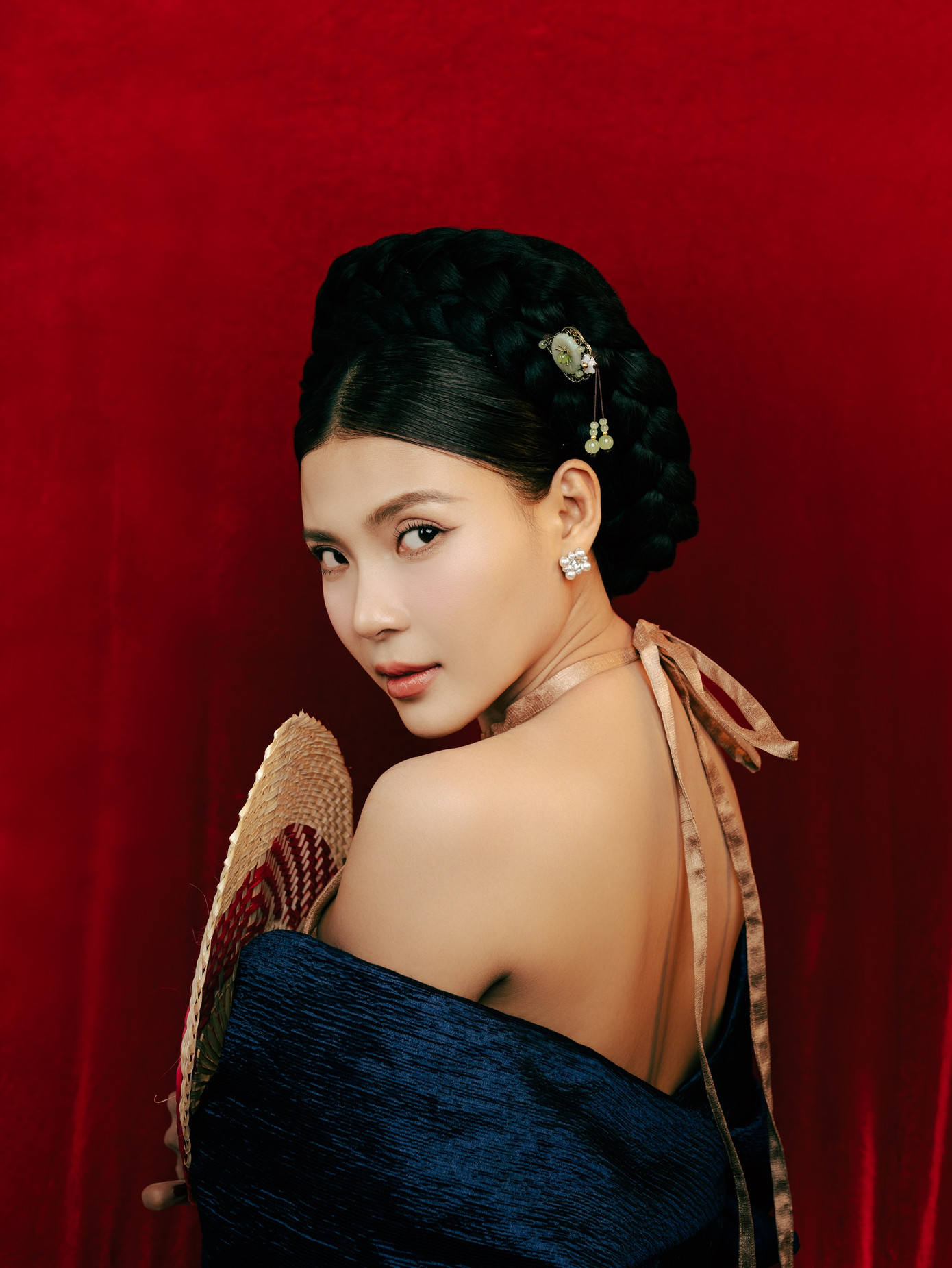 Thúy Diễm trở thành bà mẹ kế gian ác của Tấm. (Ảnh: ProductionQ)