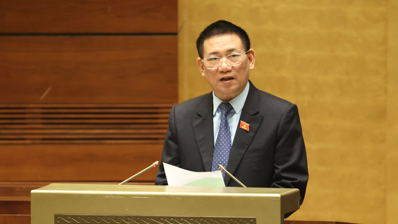 Bộ trưởng Tài chính Hồ Đức Phớc báo cáo Quốc hội (Ảnh: Như Ý). Bộ trưởng Tài chính Hồ Đức Phớc báo cáo Quốc hội (Ảnh: Như Ý).