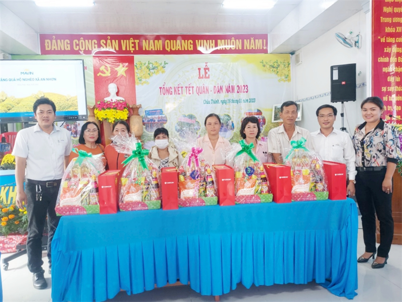 Hình ảnh trao quà tại xã An Nhơn và TT Cái Tàu Hạ - huyện Châu Thành – tỉnh Đồng Tháp