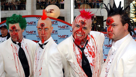 Nhóm rocker Mudvayne năm 2009. Nhóm rocker Mudvayne năm 2009