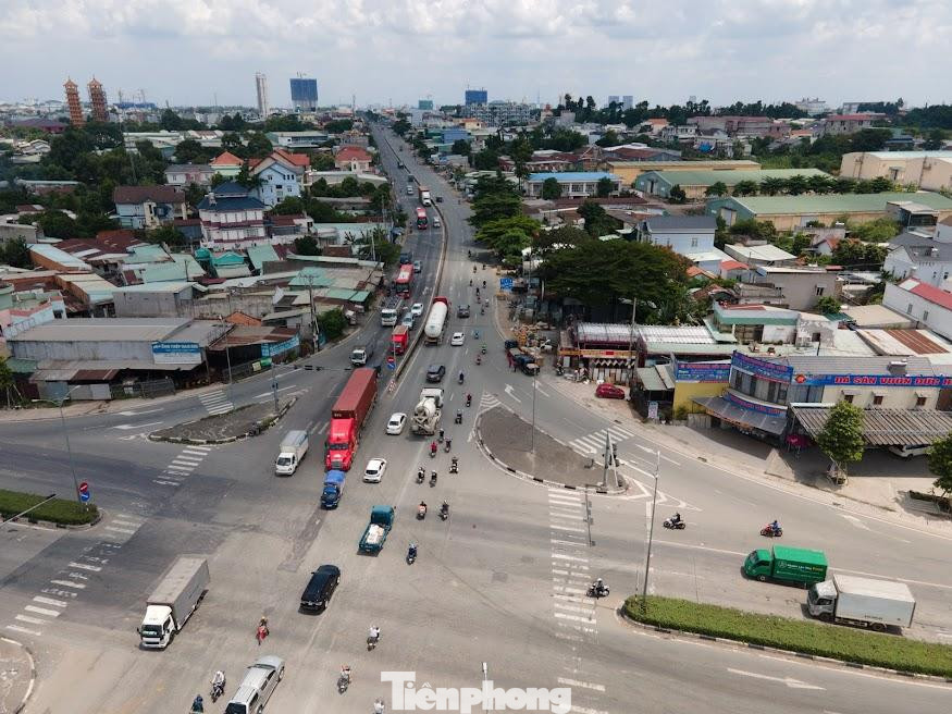 Về công tác phối hợp, UBND TPHCM (cơ quan đầu mối) chủ trì, phối hợp UBND các tỉnh Đồng Nai, Bình Dương, Long An thực hiện các nội dung liên quan dự án. Ảnh: PHẠM NGUYỄN