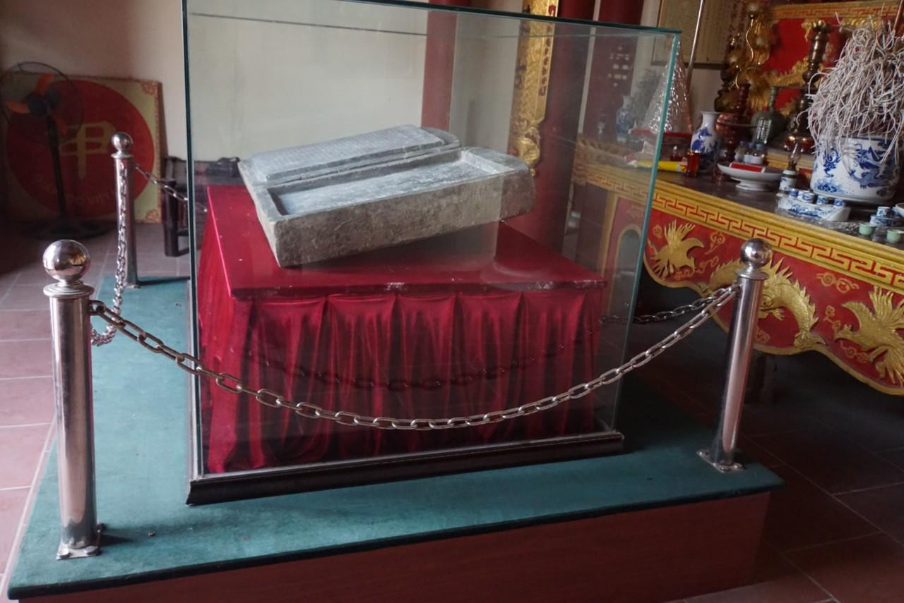 Bia đá đồi Cốc thời Mạc tại đền thờ Giáp Hải là hiện vật mang tính tiêu biểu, độc đáo, là cổ vật có giá trị về lịch sử, văn hóa khoa học. Ngày 25/12/2017, Thủ tướng Chính phủ ra quyết định công nhận là bảo vật quốc gia. Bia đá đồi Cốc thời Mạc tại đền thờ Giáp Hải là hiện vật mang tính tiêu biểu, độc đáo, là cổ vật có giá trị về lịch sử, văn hóa khoa học. Ngày 25/12/2017, Thủ tướng Chính phủ ra quyết định công nhận là bảo vật quốc gia.