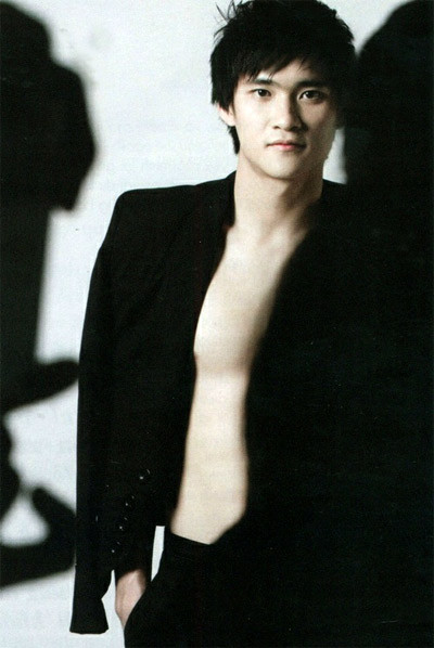 Thủy Tiên và Công Vinh đang hồi hộp chờ đón đứa con đầu lòng. Thủy Tiên và Công Vinh đang hồi hộp chờ đón đứa con đầu lòng