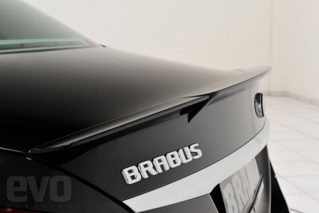 Brabus nâng cấp Mercedes C-Class thế hệ mới ảnh 4