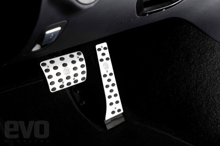 Brabus nâng cấp Mercedes C-Class thế hệ mới ảnh 5