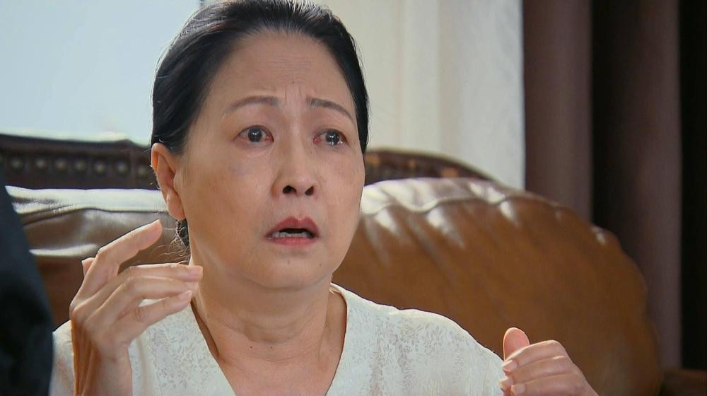 Những người phụ nữ nhà họ Hoàng đều phải rơi nước mắt nhiều lần trong phim Những người phụ nữ nhà họ Hoàng đều phải rơi nước mắt nhiều lần trong phim