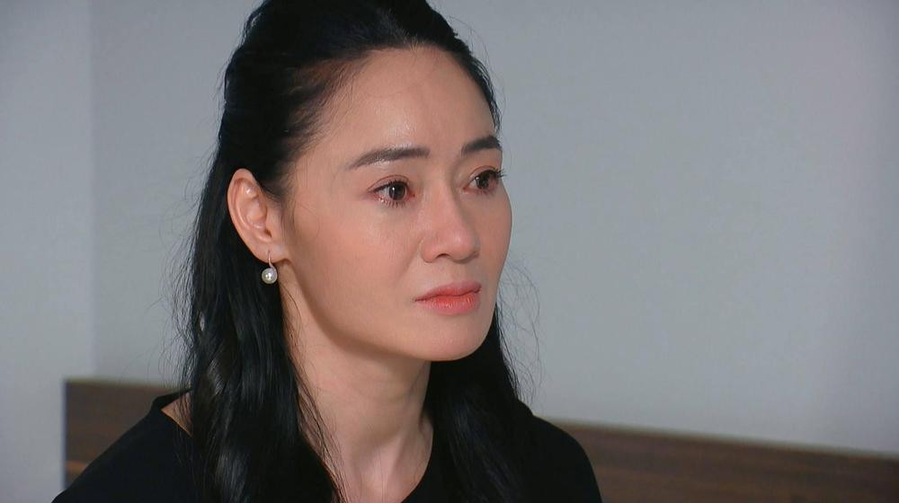 Bà Xuân sẽ nhiều lần phải khóc sau khi Long lấy Nam. Bà Xuân sẽ nhiều lần phải khóc sau khi Long lấy Nam.