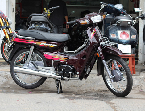  Honda Dream II