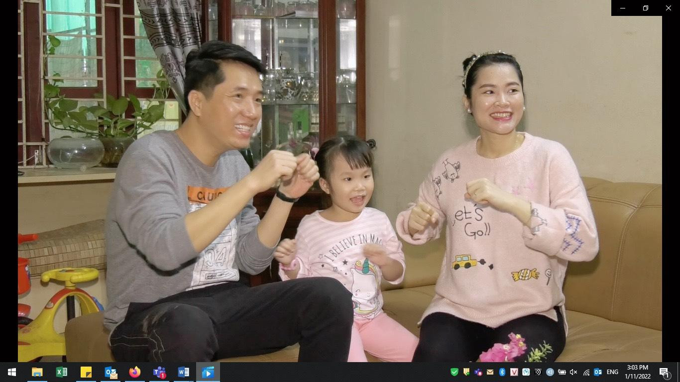 Gia đình anh Đinh Vương Linh (Hà Nội) háo hức tham gia chương trình