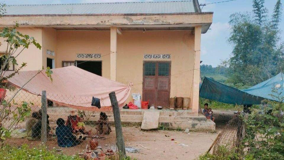 Căn nhà của ông Đinh S. Căn nhà của ông Đinh S.