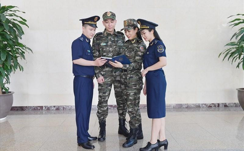 Viên chức Tổng cục Hải quan Viên chức Tổng cục Hải quan