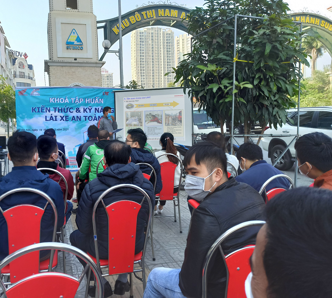 HEAD Doanh Thu hướng dẫn lý thuyết cho khách hàng