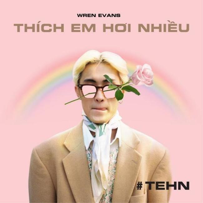 "Thích Em HƠi Nhiều" là MV solo đầu tay của tân binh Wren Evans và nhận được nhiều phản hồi tích cực. - Ảnh: FBNV. "Thích Em HƠi Nhiều" là MV solo đầu tay của tân binh Wren Evans và nhận được nhiều phản hồi tích cực. - Ảnh: FBNV.