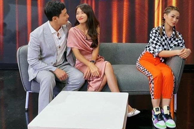 Phim "11 Tháng 5 Ngày" sẽ trở nên đầy kịch tính trong thời gian tới bởi mối tình tay ba? Phim "11 Tháng 5 Ngày" sẽ trở nên đầy kịch tính trong thời gian tới bởi mối tình tay ba?