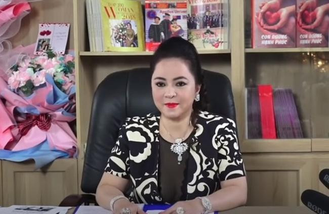 Bà Nguyễn Phương Hằng. Bà Nguyễn Phương Hằng.