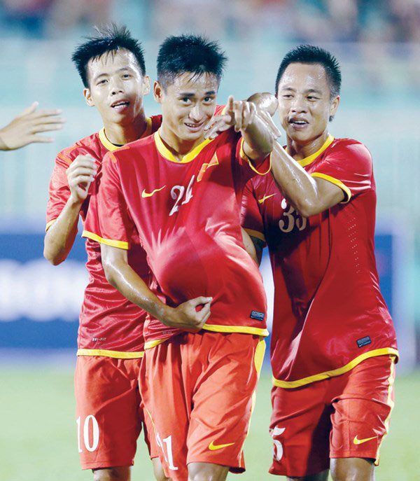 Tuyển Việt Nam gây lo lắng ảnh 1