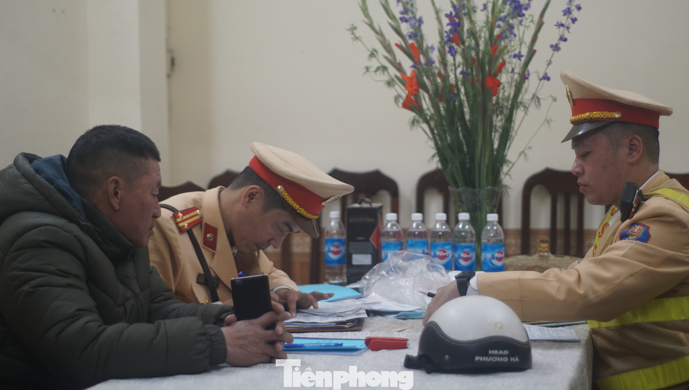 Nhiều tài xế vi phạm nồng độ cồn bị xử lý trong những ngày nghỉ Tết.