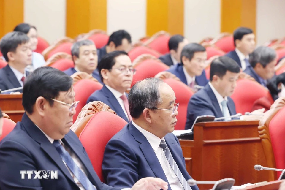 Các đại biểu dự Hội nghị Ban Chấp hành Trung ương Đảng khóa XIII. (Ảnh: Thống Nhất/TTXVN) Các đại biểu dự Hội nghị Ban Chấp hành Trung ương Đảng khóa XIII. (Ảnh: Thống Nhất/TTXVN)