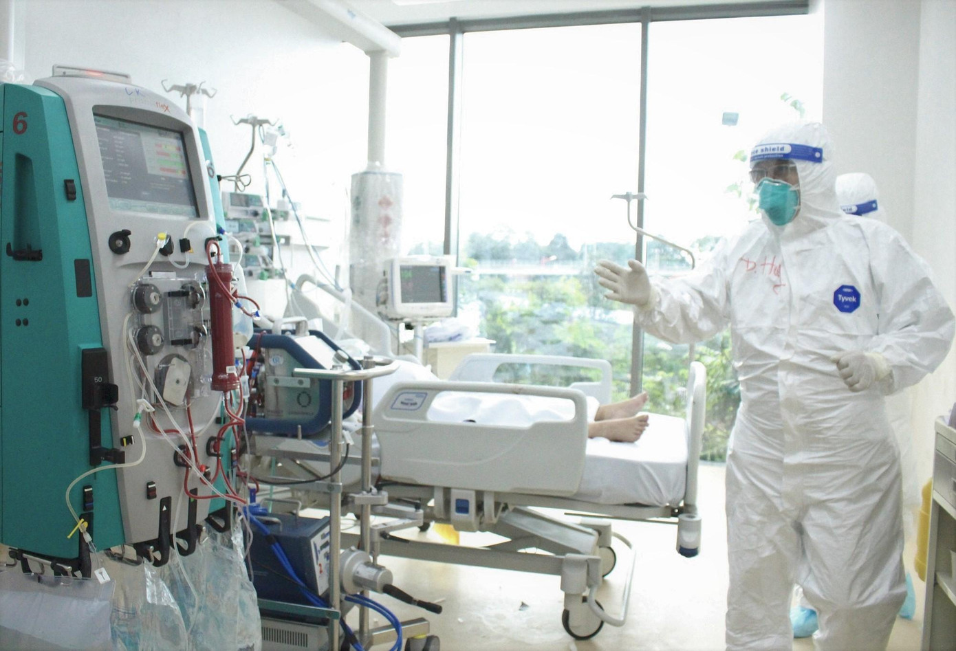 Y học hiện đại đã có nhiều giải pháp hỗ trợ điều trị cho bệnh nhân khi cơ thể bị bão Cytokine Y học hiện đại đã có nhiều giải pháp hỗ trợ điều trị cho bệnh nhân khi cơ thể bị bão Cytokine