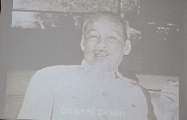 Showbiz 20/4: Rộ tin Angelina Jolie 'hẹn hò' đàn em Channing Tatum? ảnh 3