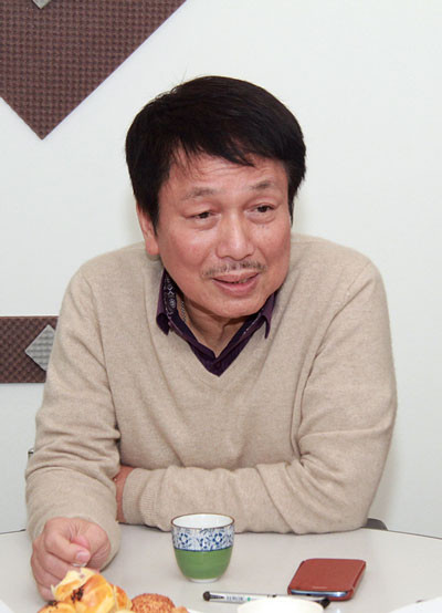 Phú Quang: " Tôi buồn hay thất vọng về cuộc sống cũng bởi vì hi vọng quá nhiều". Phú Quang: