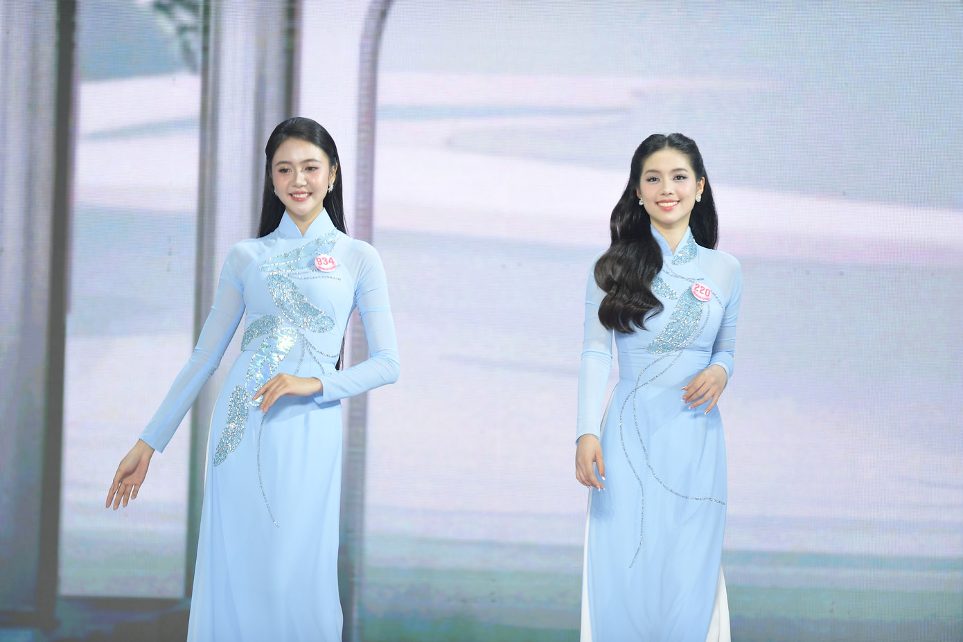 Mỹ Dung cho biết trong khoảnh khắc được gọi tên vào vòng chung kết, cô thấy tràn ngập lòng biết ơn với gia đình, với những người luôn âm thầm ủng hộ cô, và với chính bản thân vì đã không bỏ cuộc. “Đó không chỉ là niềm vui, mà tôi cảm thấy đang từng bước tiến gần hơn đến ước mơ. Điều đó tiếp thêm cho tôi nhiều động lực để cố gắng hơn nữa ở vòng chung kết”, cô nói.