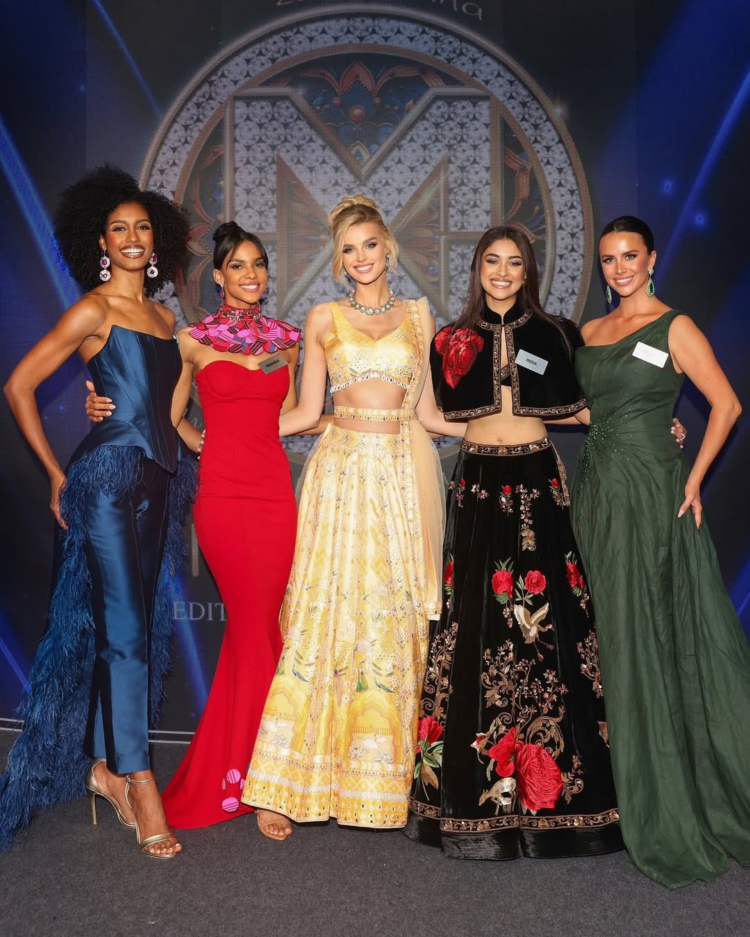 Tối 24/5 đã diễn ra phần thi phụ Top Model thuộc khuôn khổ cuộc thi Hoa hậu Thế giới 2025 đang diễn ra ở Ấn Độ. Đây được xem là một trong những phần thi quan trọng vì những người đẹp lọt vào top của Top Model thường giành được các vị trí cao ở đêm chung kết. Sau khi chọn ra top 8, ban tổ chức đã công bố 4 người đẹp giành chiến thắng là Ấn Độ, Martinique, Ireland và Namibia. Họ đã giành được tấm vé vào thẳng top 40 trong chung kết dự kiến ngày 31/5.