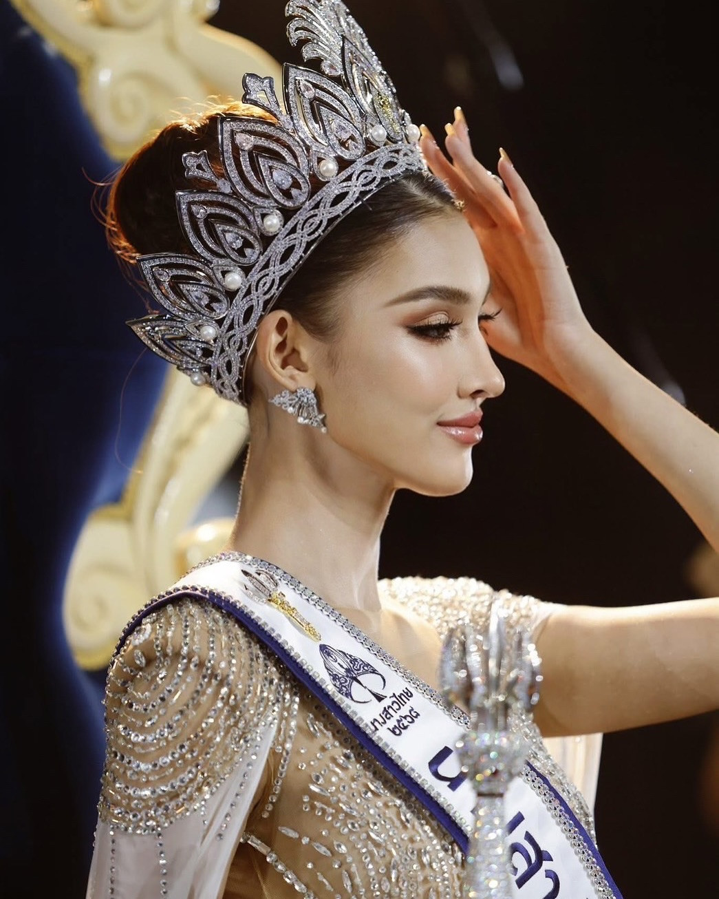 Chiến thắng của Mooham Chotnapa Kaewjarun được lòng fan sắc đẹp xứ sở chùa vàng. Trước chung kết, nhiều khán giả dự đoán cô đăng quang.