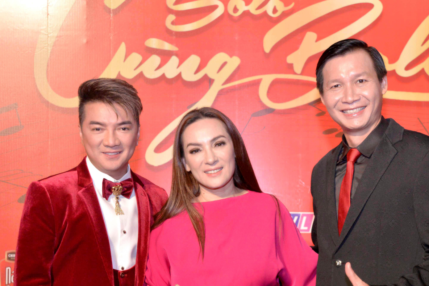 Bộ ba giám khảo của Solo cùng bolero mùa 7