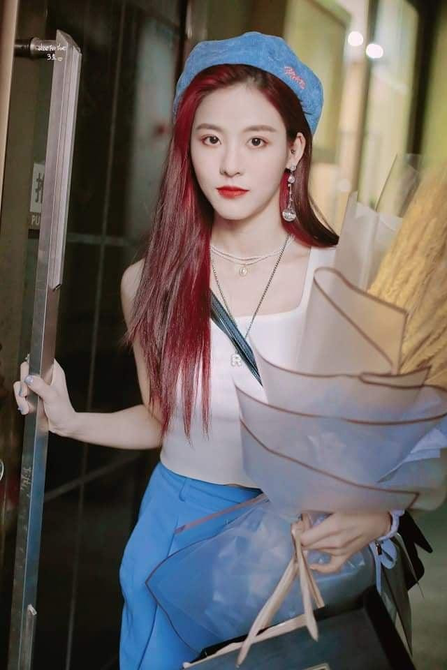 Cúc Tịnh Y bị cho là phải đưa đàn em Tôn Nhuế vào phim mới