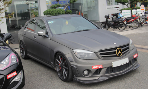 Dàn siêu xe tụ hội garage ở Sài Gòn ảnh 16