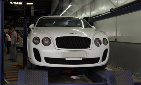 Dàn siêu xe tụ hội garage ở Sài Gòn ảnh 3