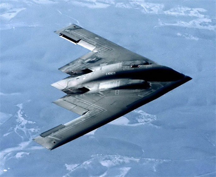 Máy bay ném bom tàng hình B-2 Spirit của hãng Northrop Grumman