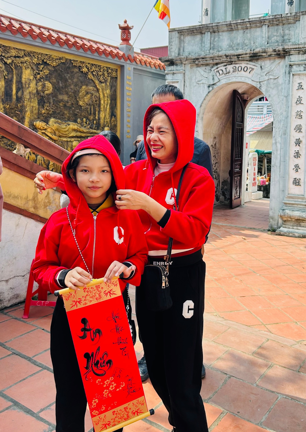 Em nhỏ này thì lấy chữ “An Nhiên”. Mẹ em cho biết đó là ý của em. Em nhỏ này thì lấy chữ “An Nhiên”. Mẹ em cho biết đó là ý của em.