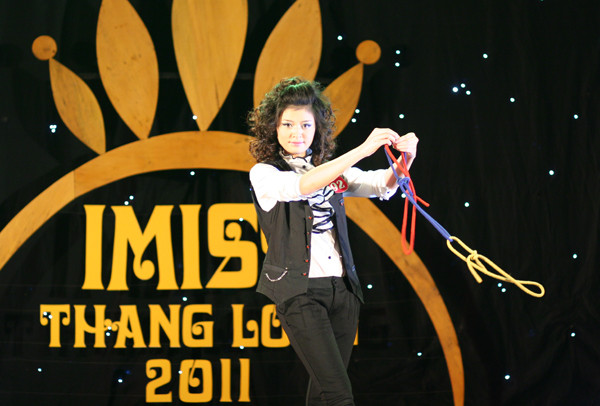 dây cũng là một dụng cụ để biểu diễn