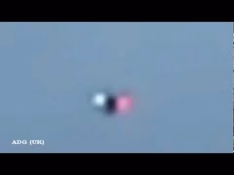 Hình ảnh vật thể lạ trên bầu trời Matxcova, Nga. Ảnh: Internet